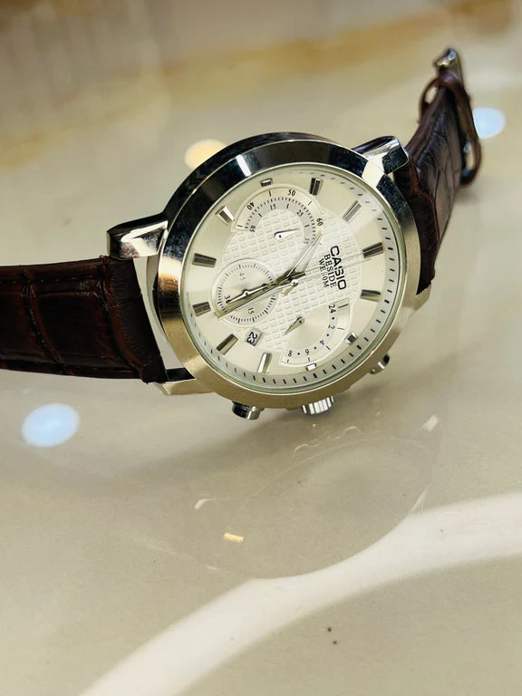 The Half Chronograph Watch - White